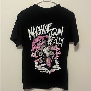 MACHINE GUN KELLY Mainstream Sellout Tour 2022 Concert Tee Shirt